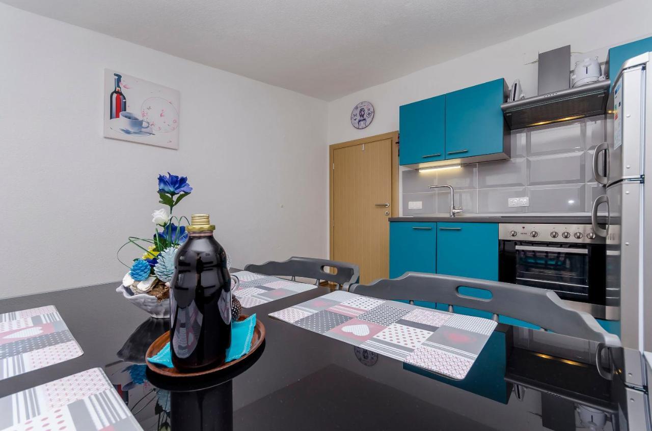 Apartment Diva Trogir Exteriör bild